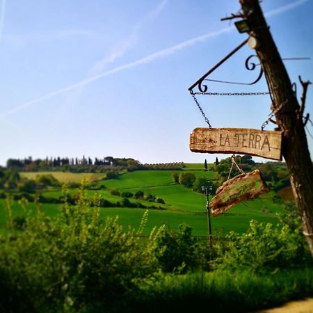 Agriturismo La Terra Valiano Bagian luar foto