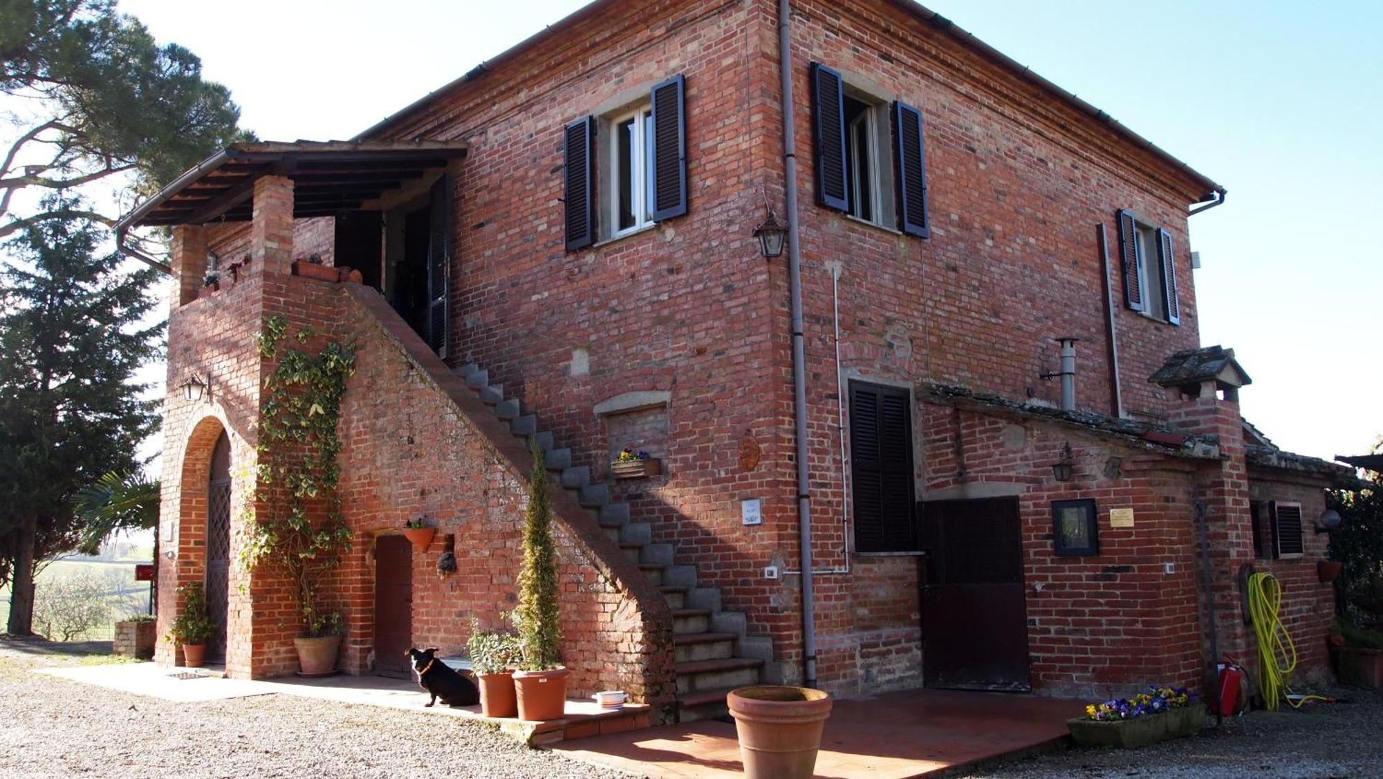 Agriturismo La Terra Valiano Bagian luar foto