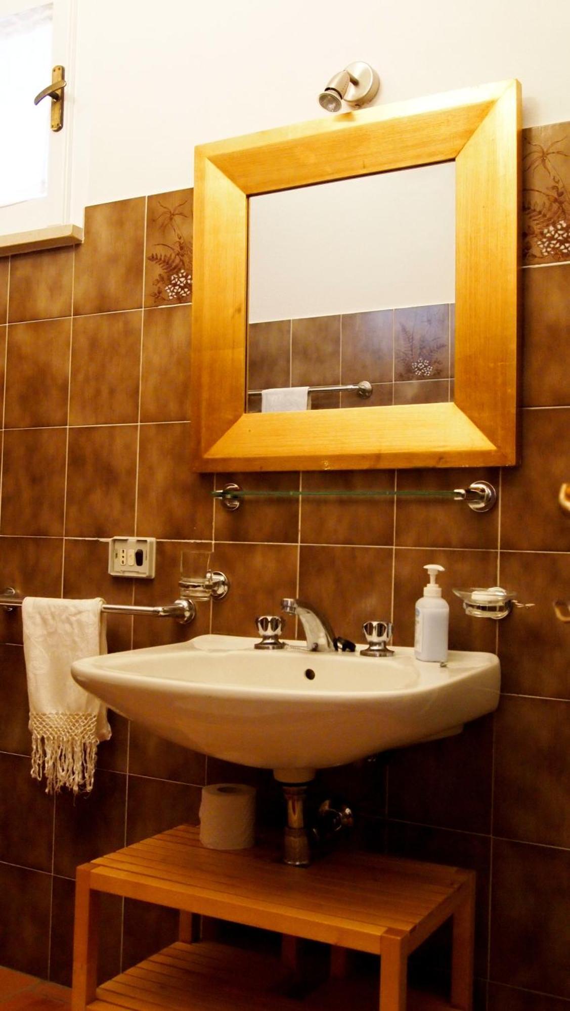 Agriturismo La Terra Valiano Ruang foto