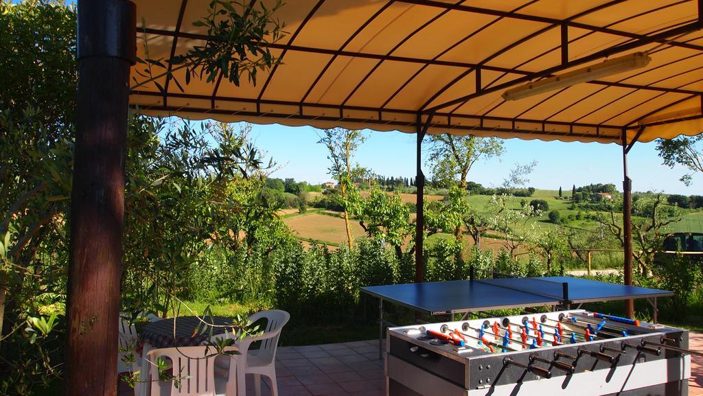 Agriturismo La Terra Valiano Bagian luar foto